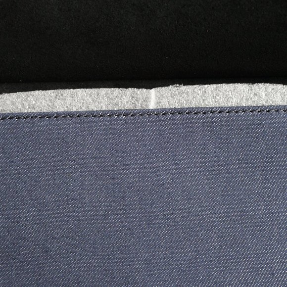 Theory Mini Shoulder Handbag - Picture 4 of 8